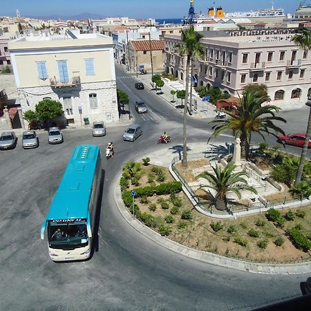 Archontissa Hotel Ermoupoli Luaran gambar