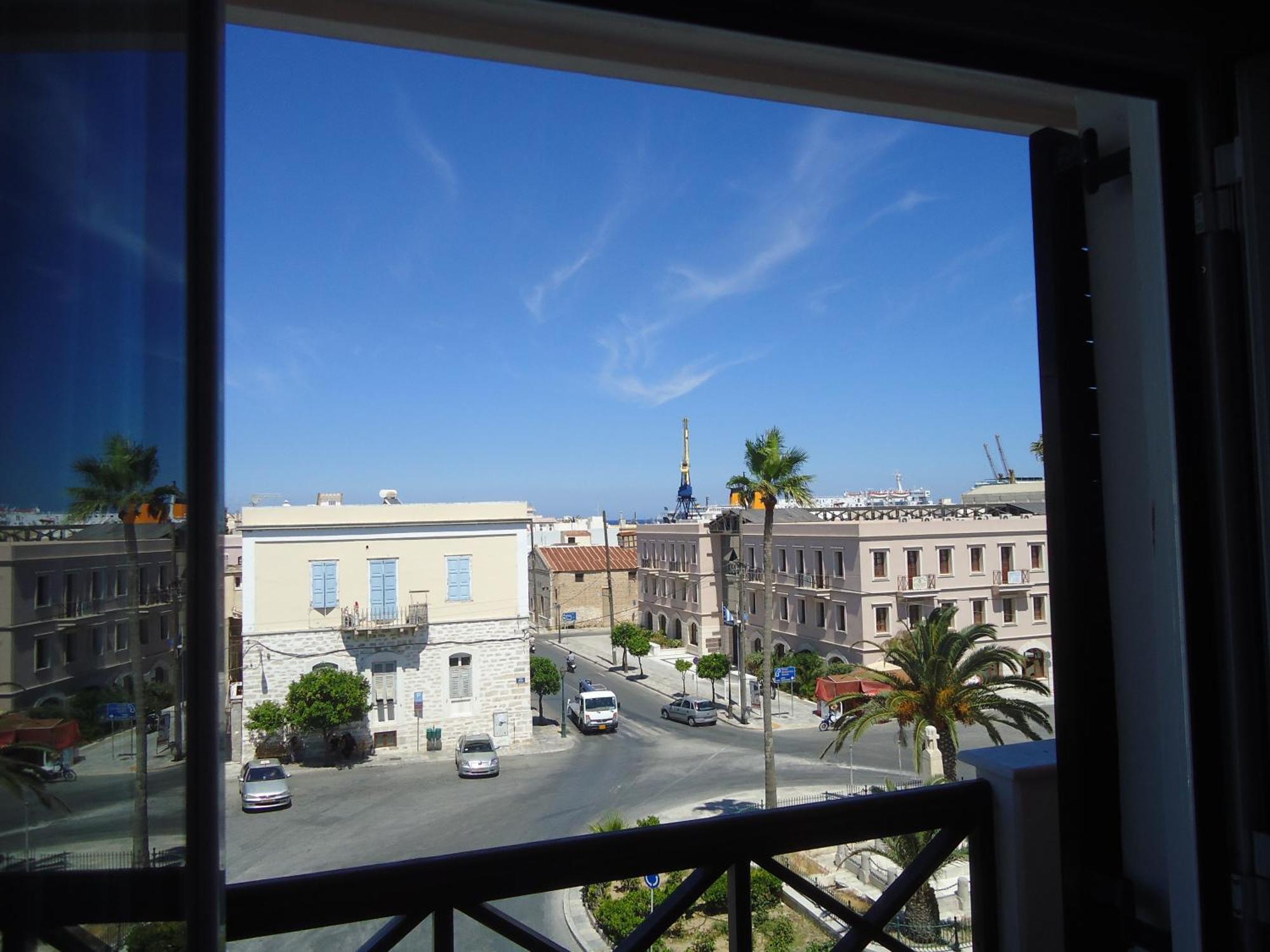 Archontissa Hotel Ermoupoli Luaran gambar
