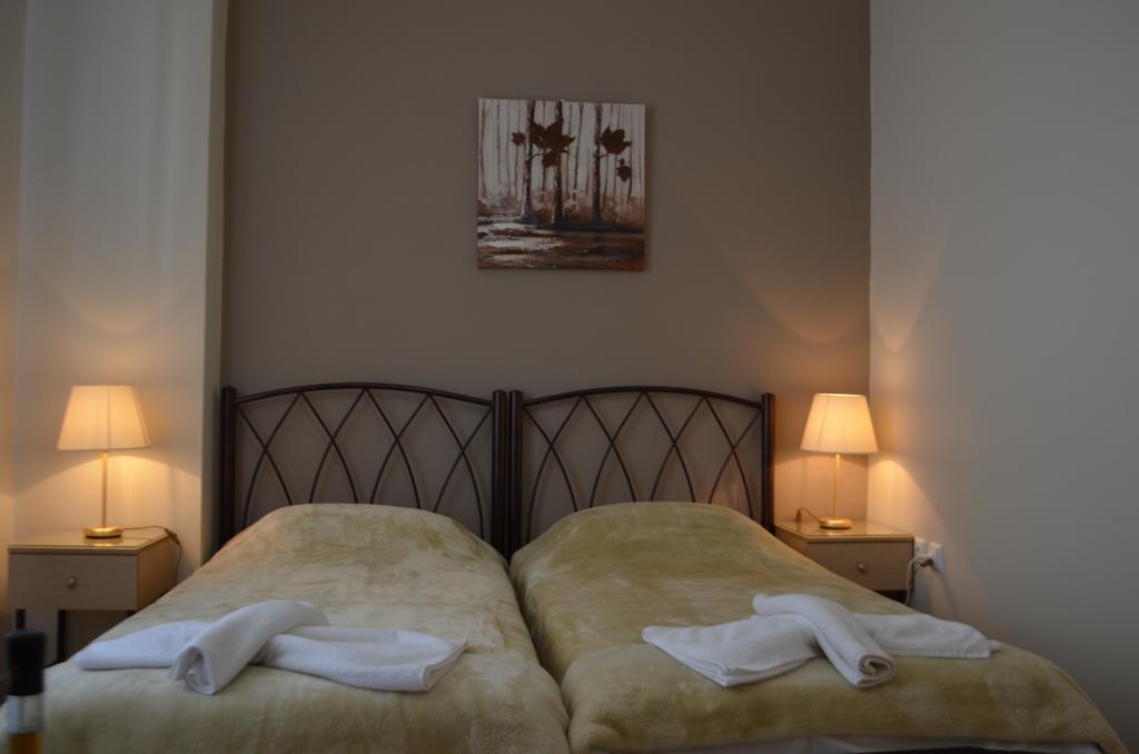 Archontissa Hotel Ermoupoli Luaran gambar